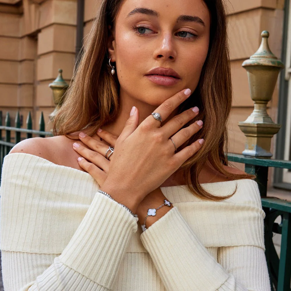 Silver Vintage Royal Pearl Ring - Image 4