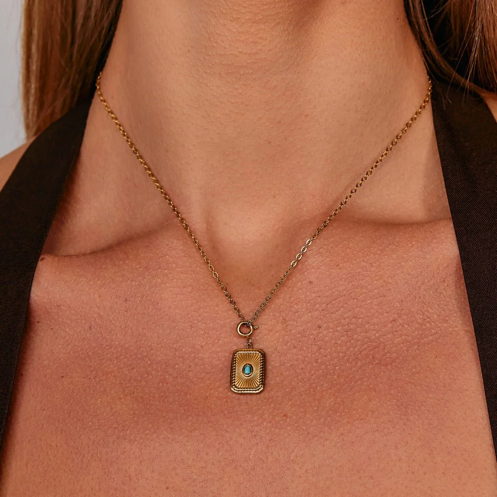 Simple Chain Charm Necklace - Image 5