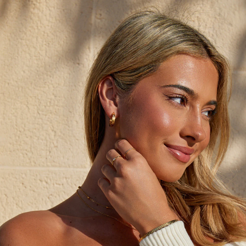 'Small Love' Hoop Earrings - Image 4
