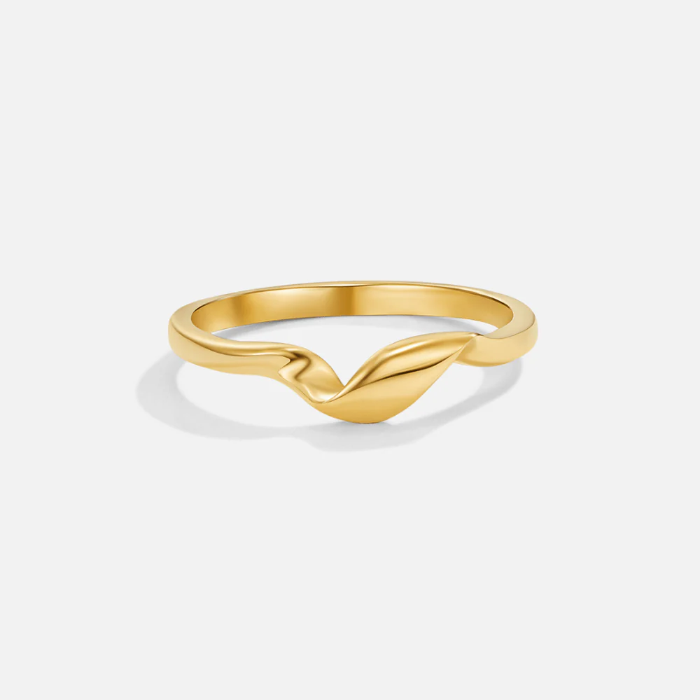 Twisted Athena Gold Ring - Image 4