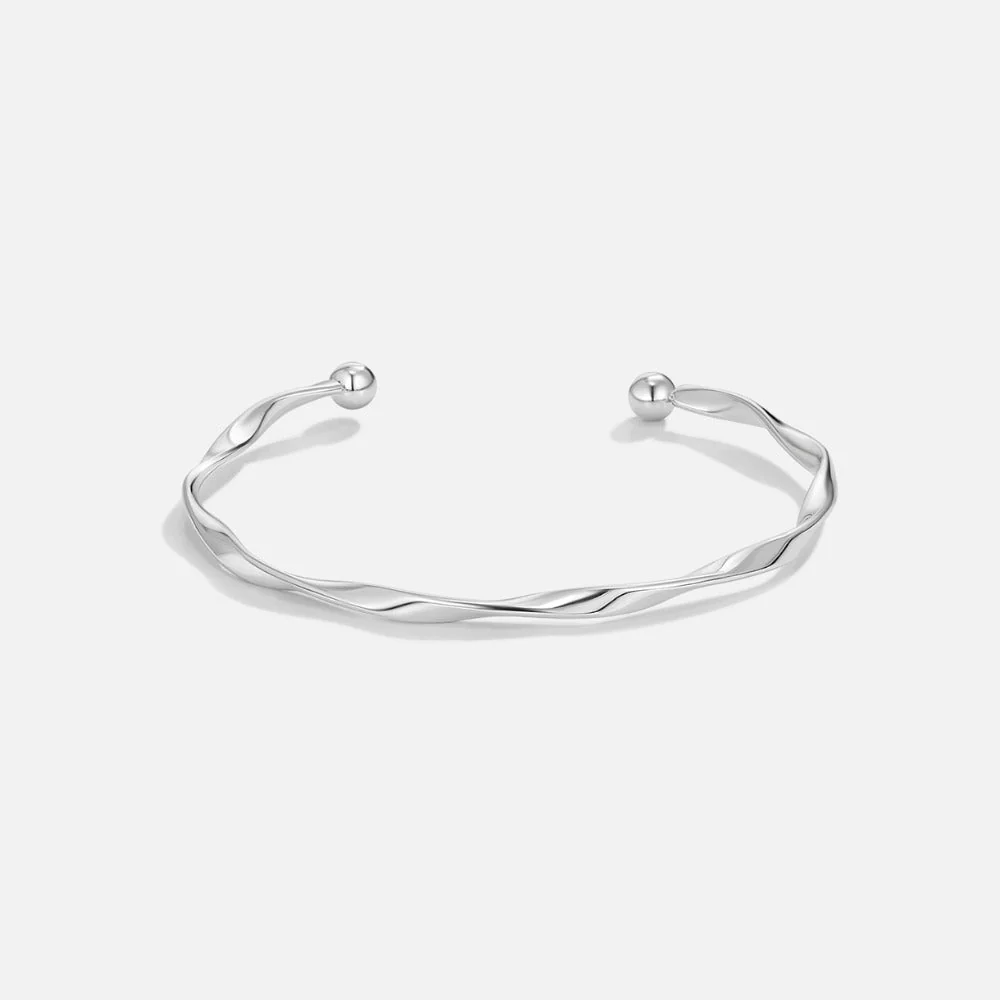 Twisted Imari Silver Bangle - Image 3