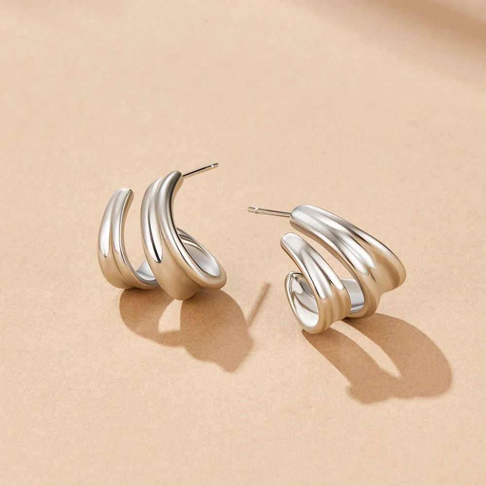 Twisted Ivana Silver Hoop Earrings - Image 3