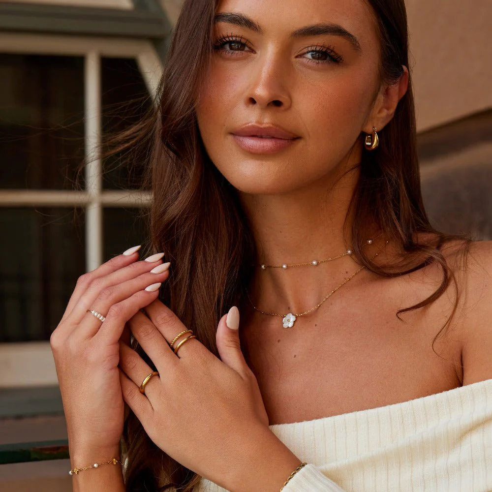 Twisted Tyra Gold Ring - Image 3
