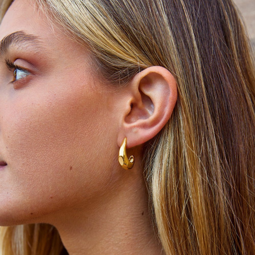 Vienna Gold Dome Earrings - Image 5