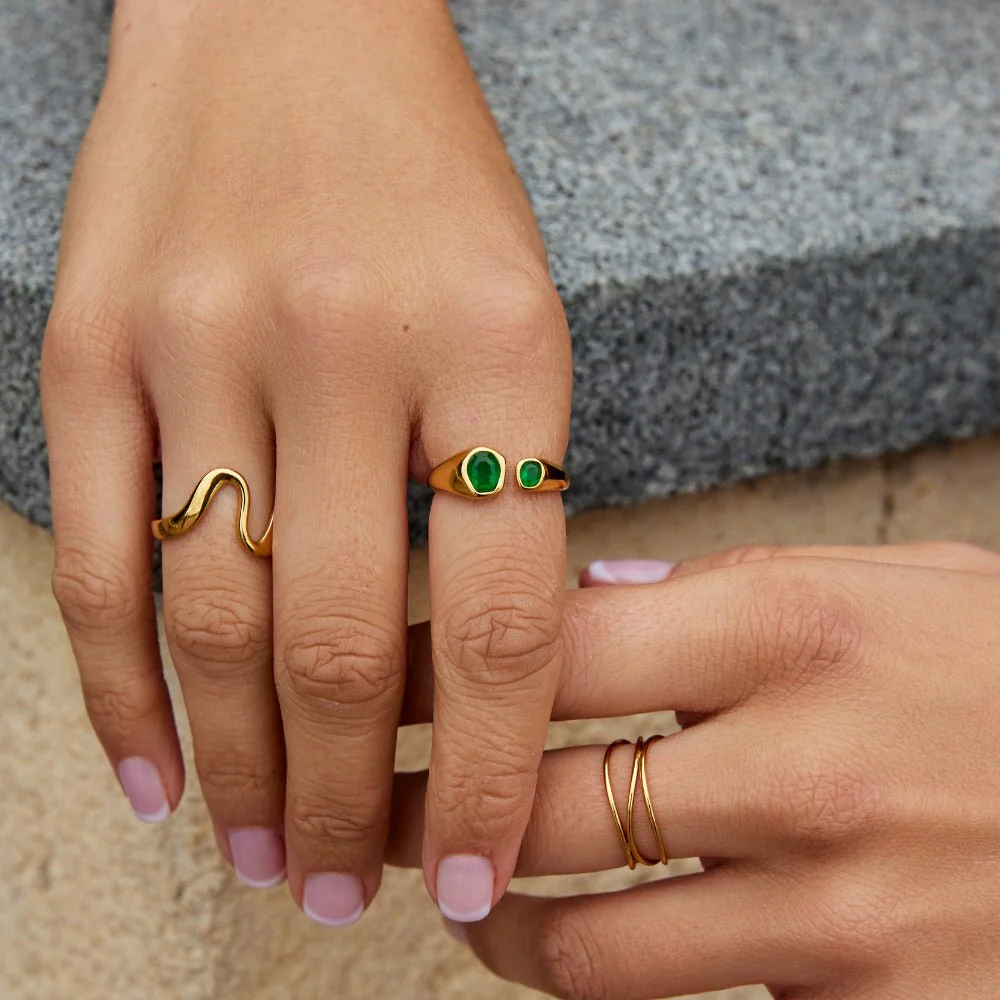 Vintage Green Emerald Wrap Ring - Image 2