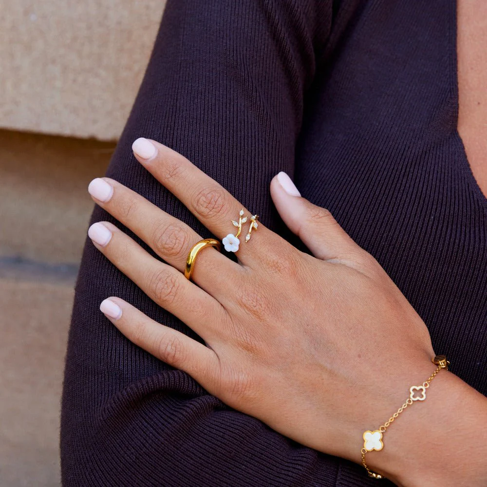 White Blossom Flower Ring - Image 2