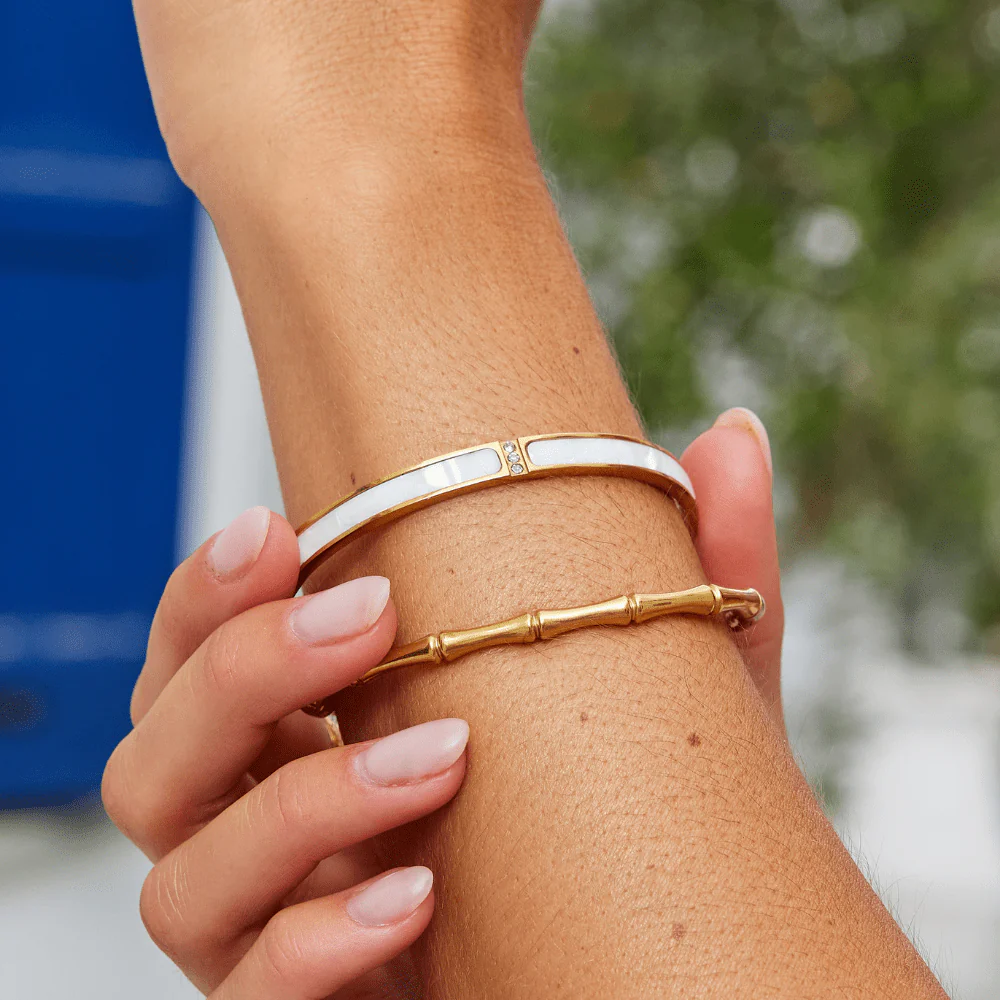 White Sahara Gold Bangle - Image 3