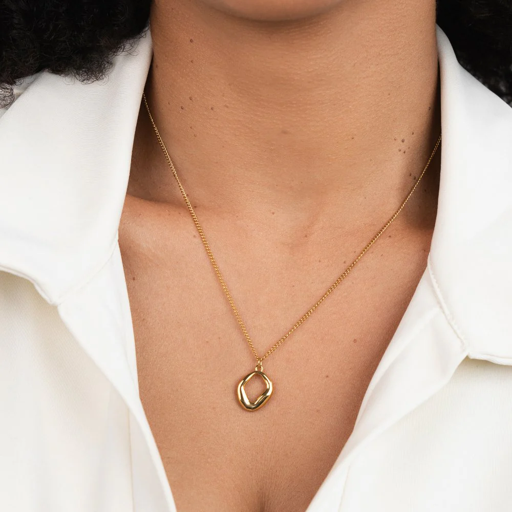 Zola Geometric Gold Necklace - Image 3